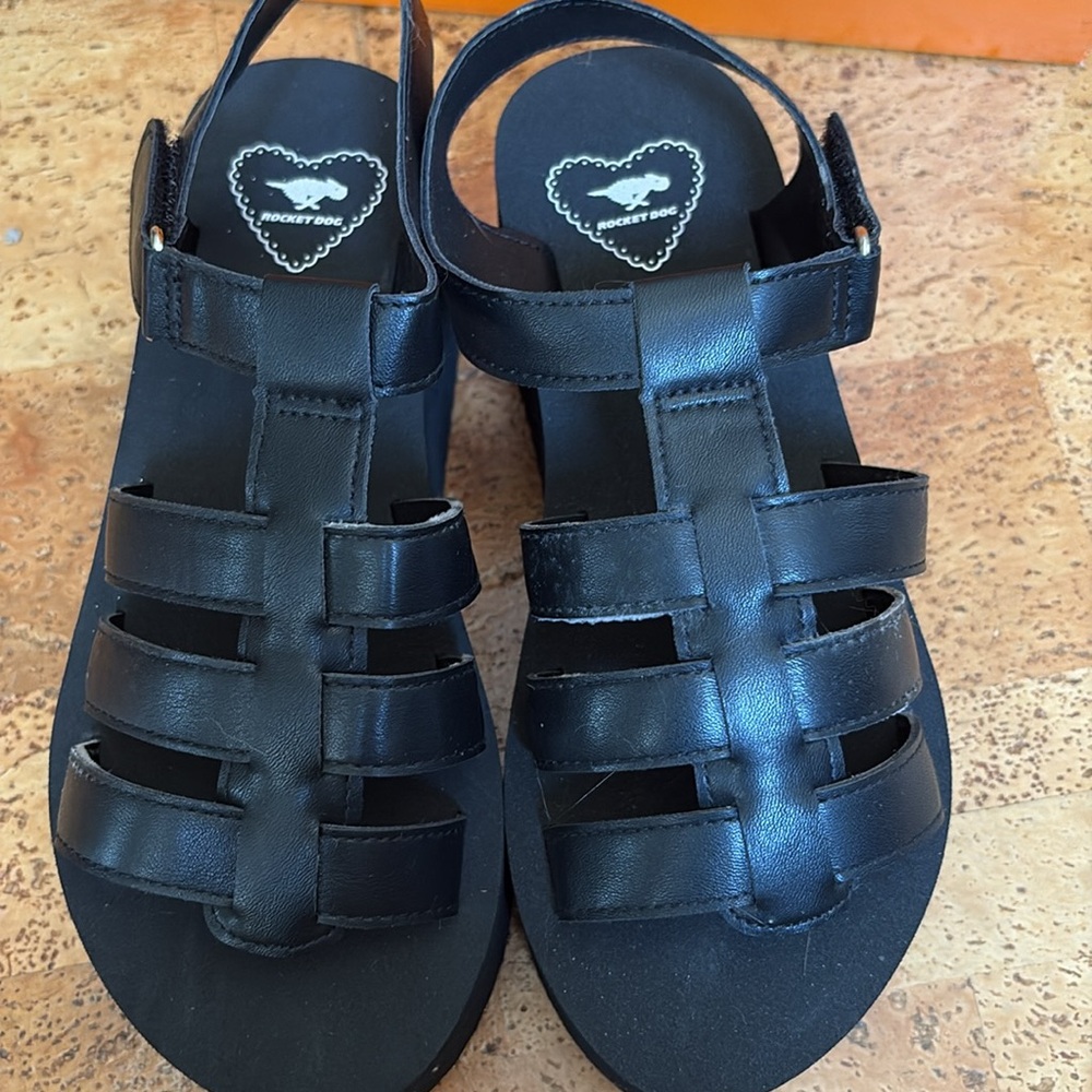 Rocket Dog platform gladiator sandals - Picture 3 of 9